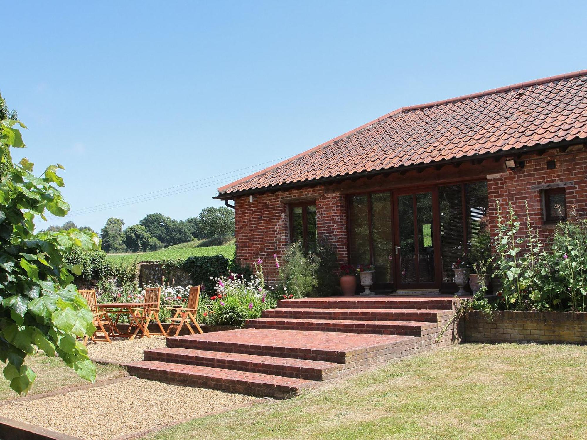 Elm Tree Barn Felmingham Exterior foto